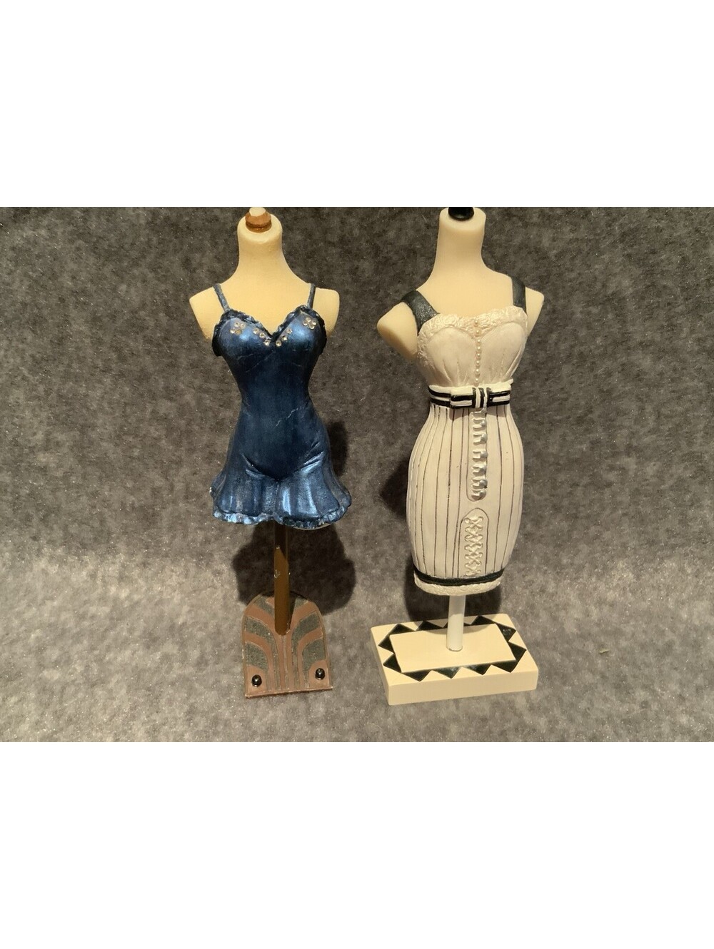 Two Collectable - The Latest Thing - Style Sensations - Breathless/Silhouettes